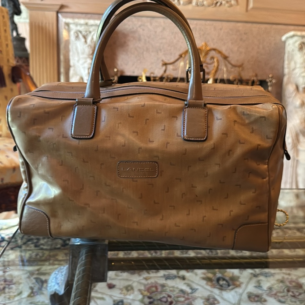 lancel Elegant Tan Leather Bag